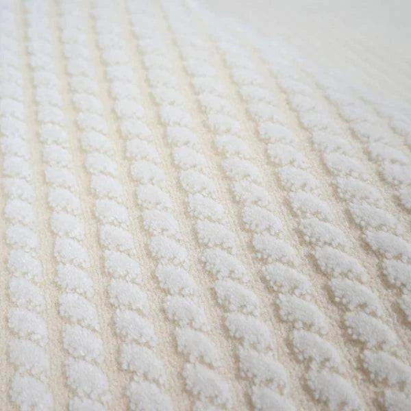 Traversa Pierre Cardin Line, crem, latime 60 cm (surfilata) - EmaCarpets