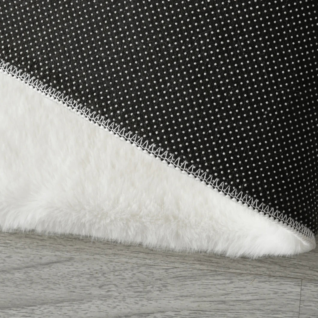 Covor Tip Blanita, alb, antiderapant - EmaCarpets