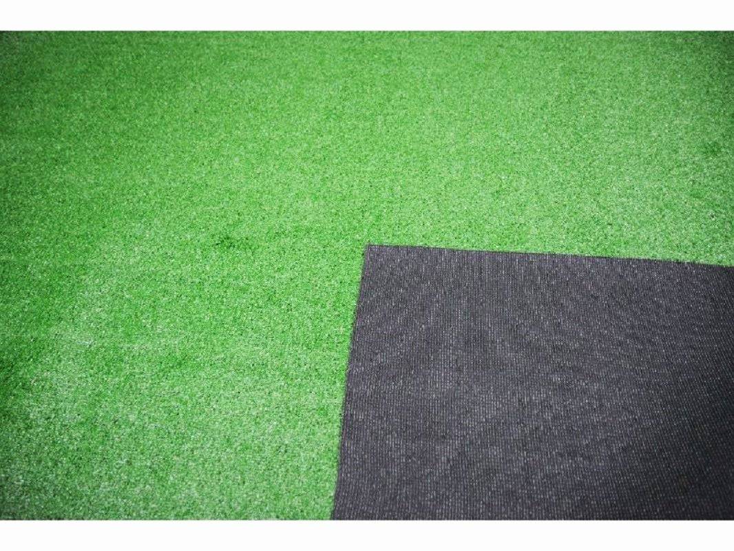 Gazon artificial, latimea rolei este de 200 cm - EmaCarpets