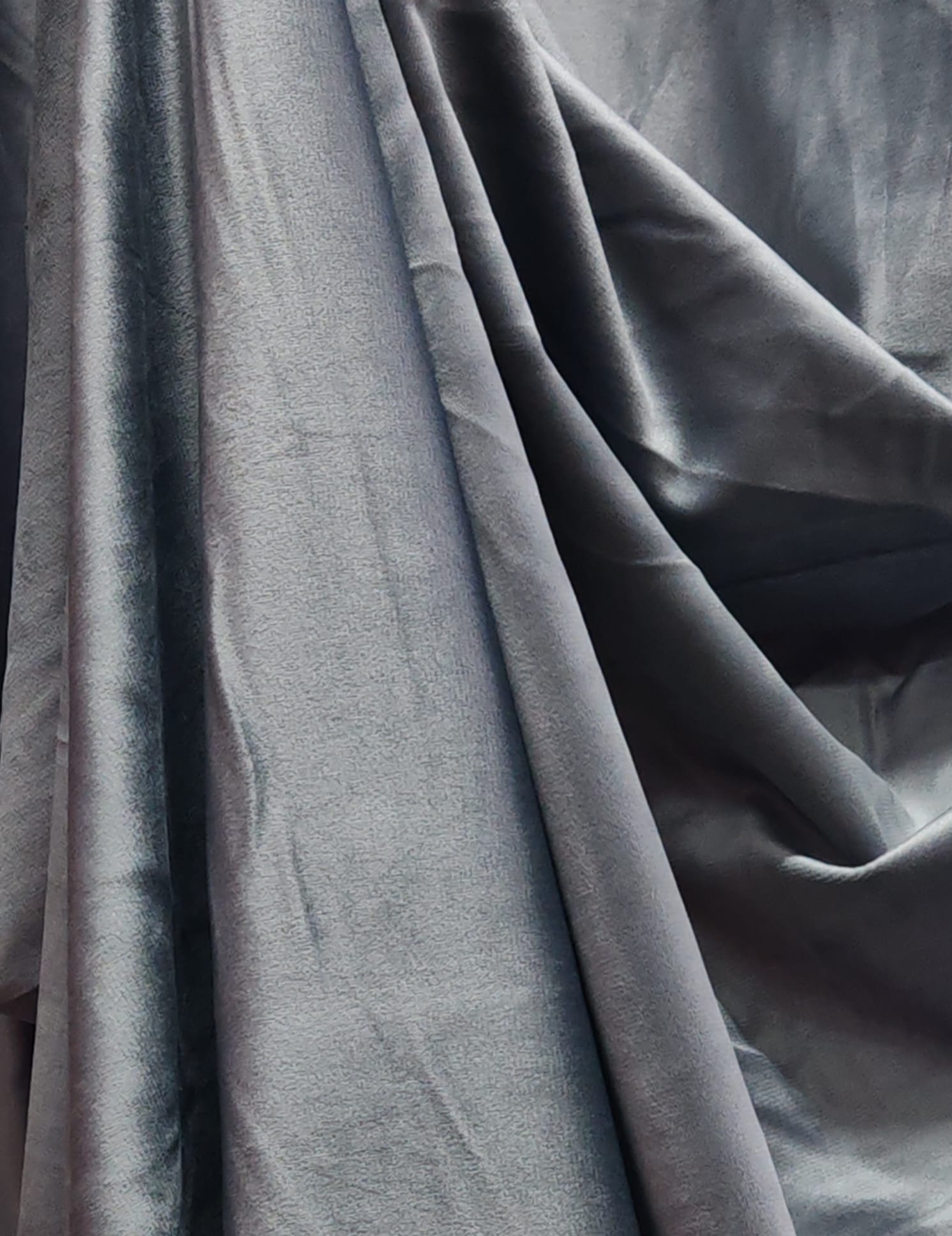 Draperie French Velvet 777 Blackout, cu inele, 150 x 250 cm -2 buc