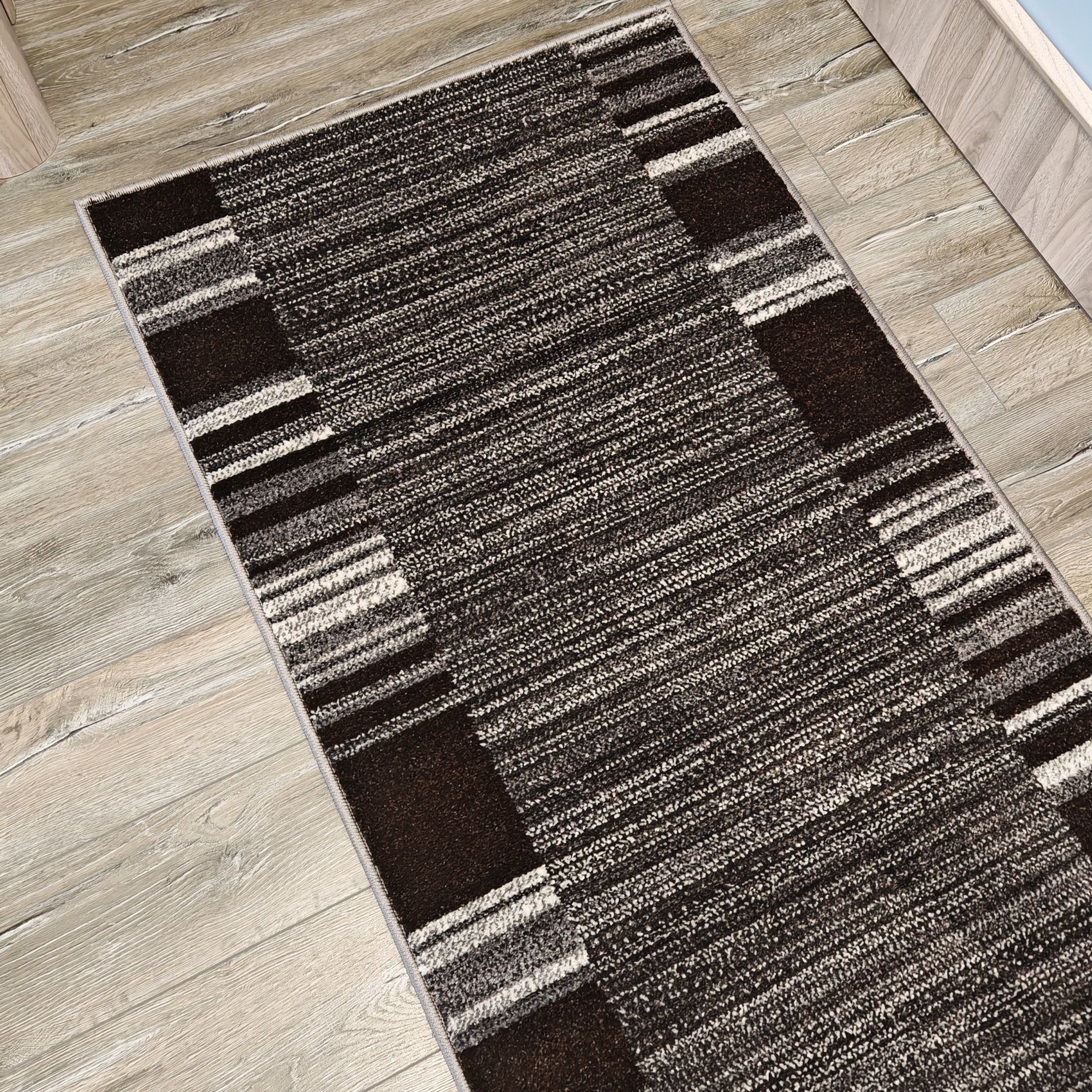 Traversa Mira,model 070, gri, latime 120 cm (surfilata) -EMA CARPETS