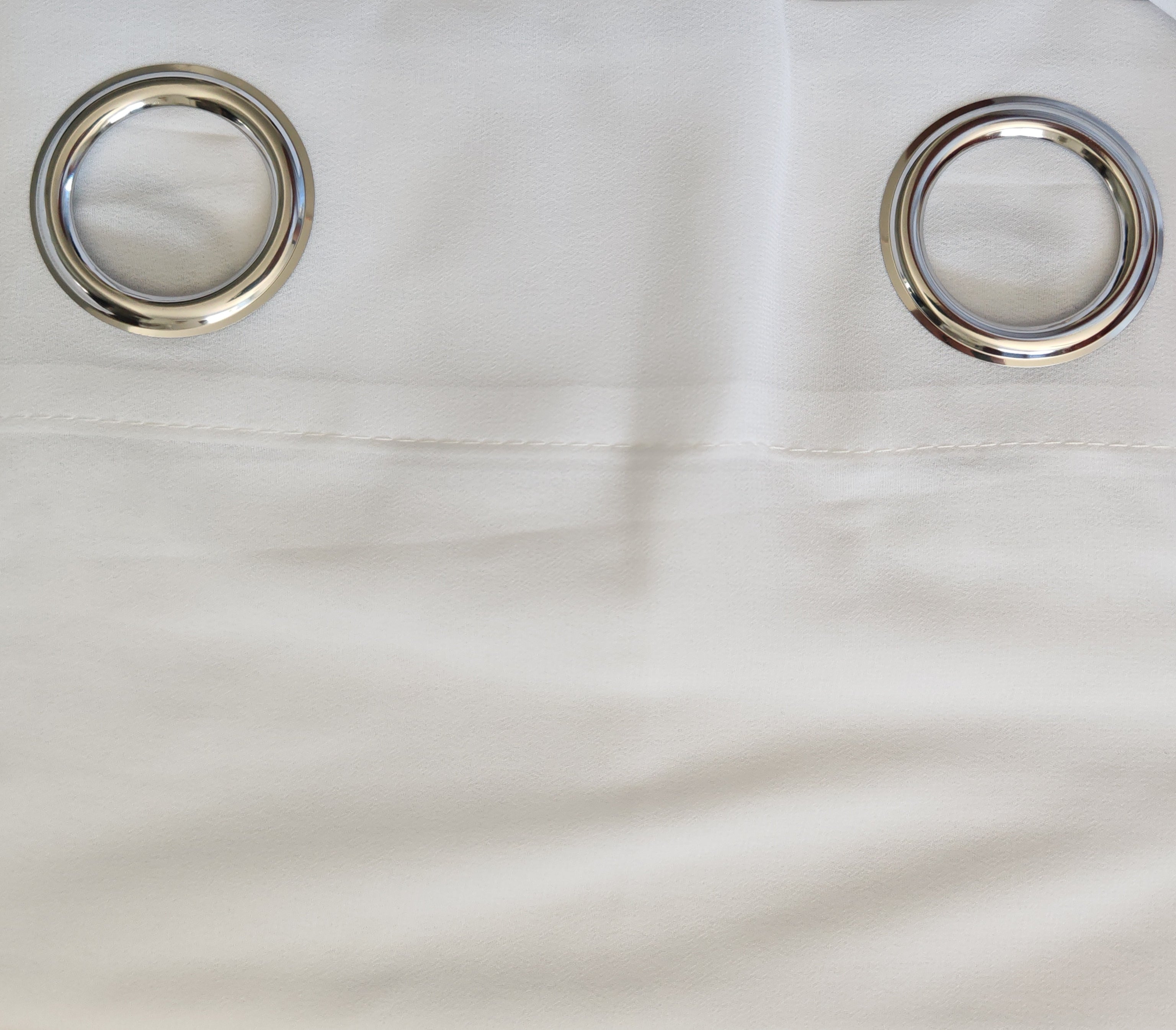 Perdea gata de montat, alb, cu inele