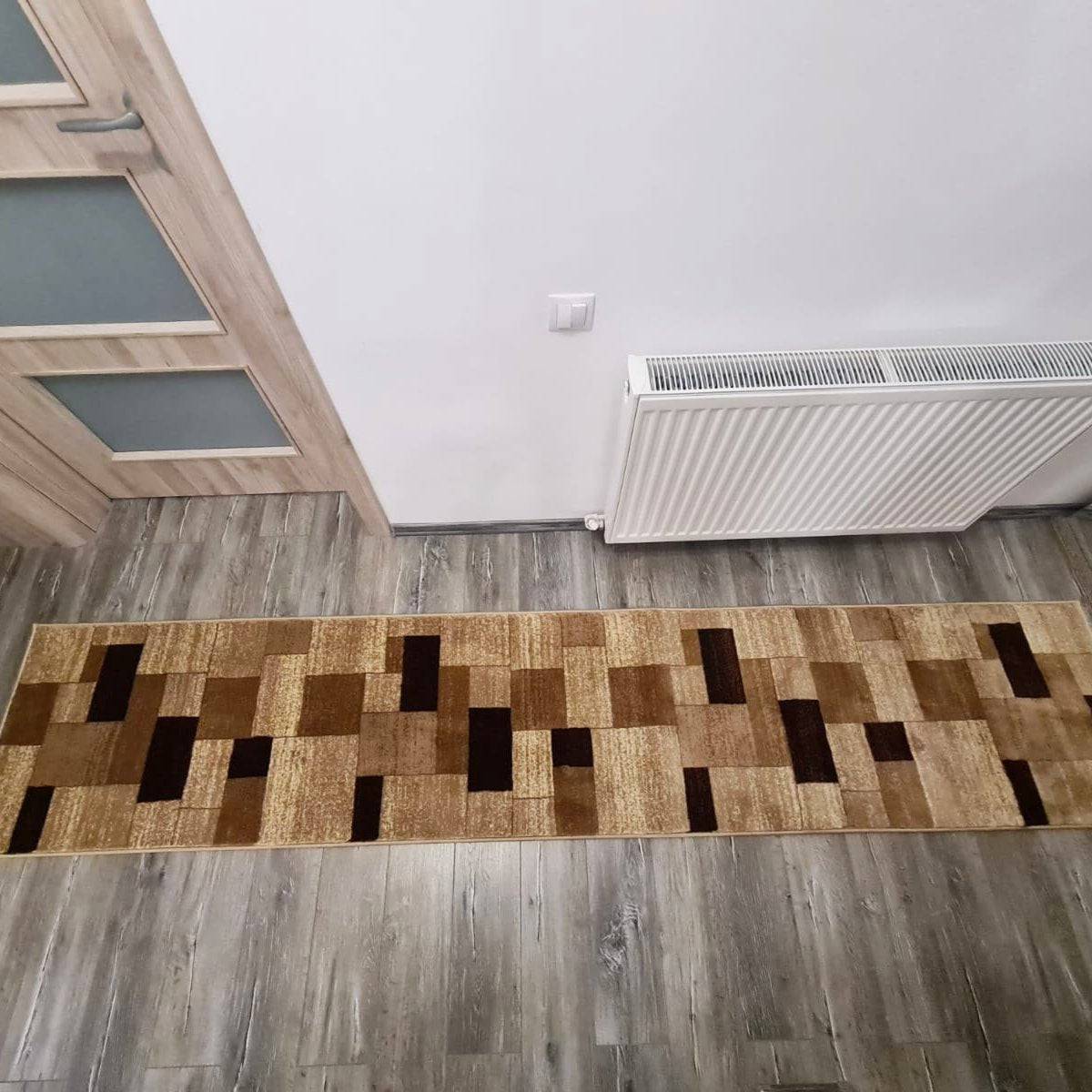 Traversa Firuze, bej/maro, latime 150 cm (surfilata) - EmaCarpets