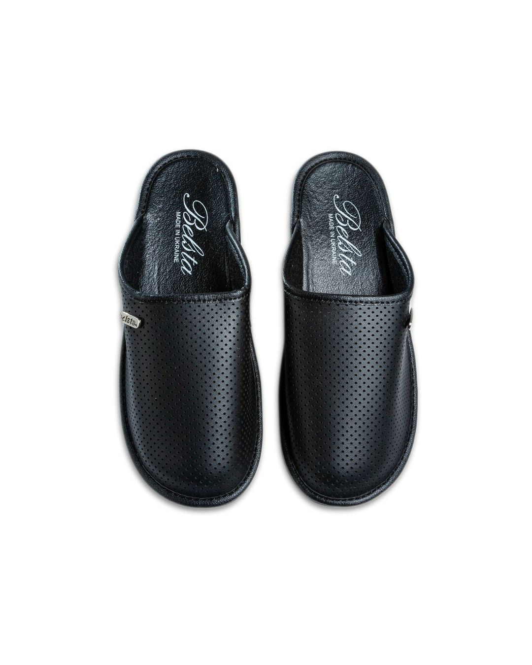 Papuci din piele perforata