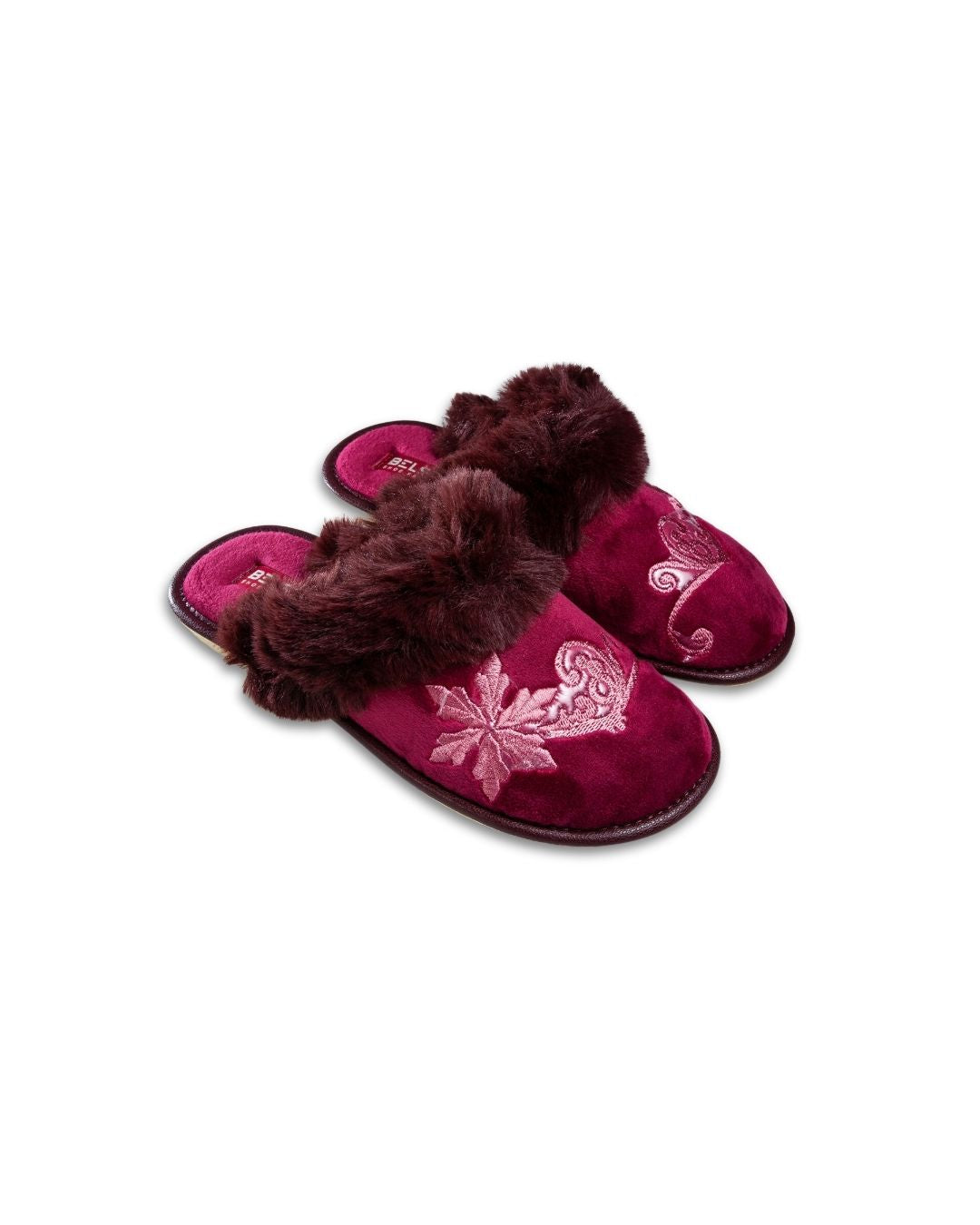 Papuci de casă cu fulgi de zăpadă